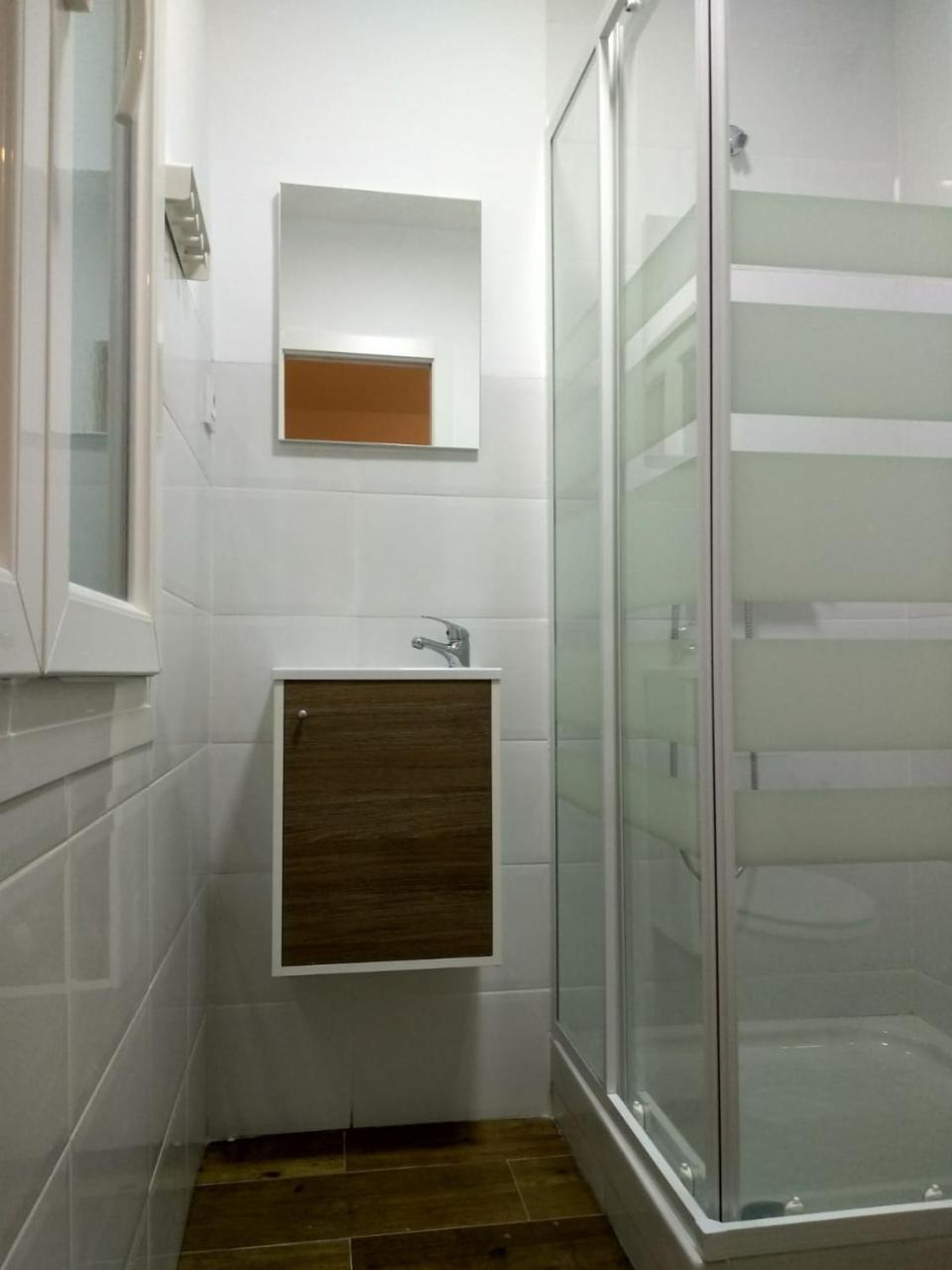 Apartamentos Ciempozuelos, Cerca Del Parque Warner Y Madrid المظهر الخارجي الصورة